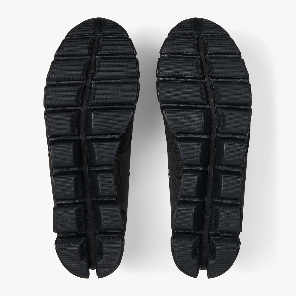 Waldläufer Wolken: ON Cloud Waterproof Herrenschuhe – Dein Schweizer Outlet-Deal für Wald & Mond!